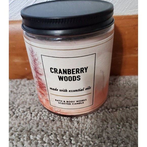 Bath & Body Works Other - Bath and Body Works Single Wick Candle- Cranberry Woods